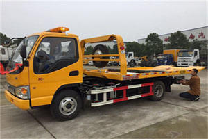 新平哪里有拖车服务